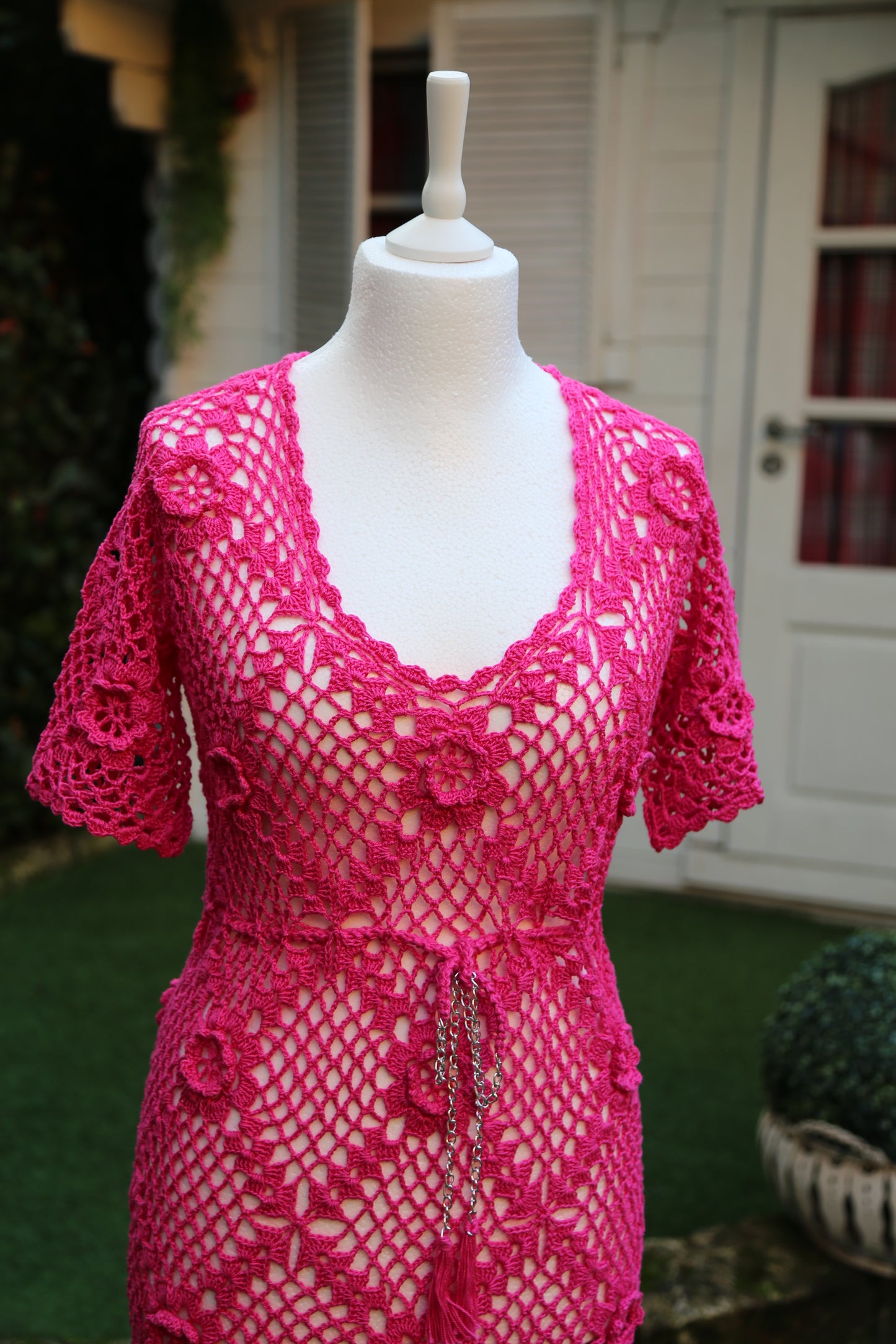 vestito da donna estivo completamente fatto a mano