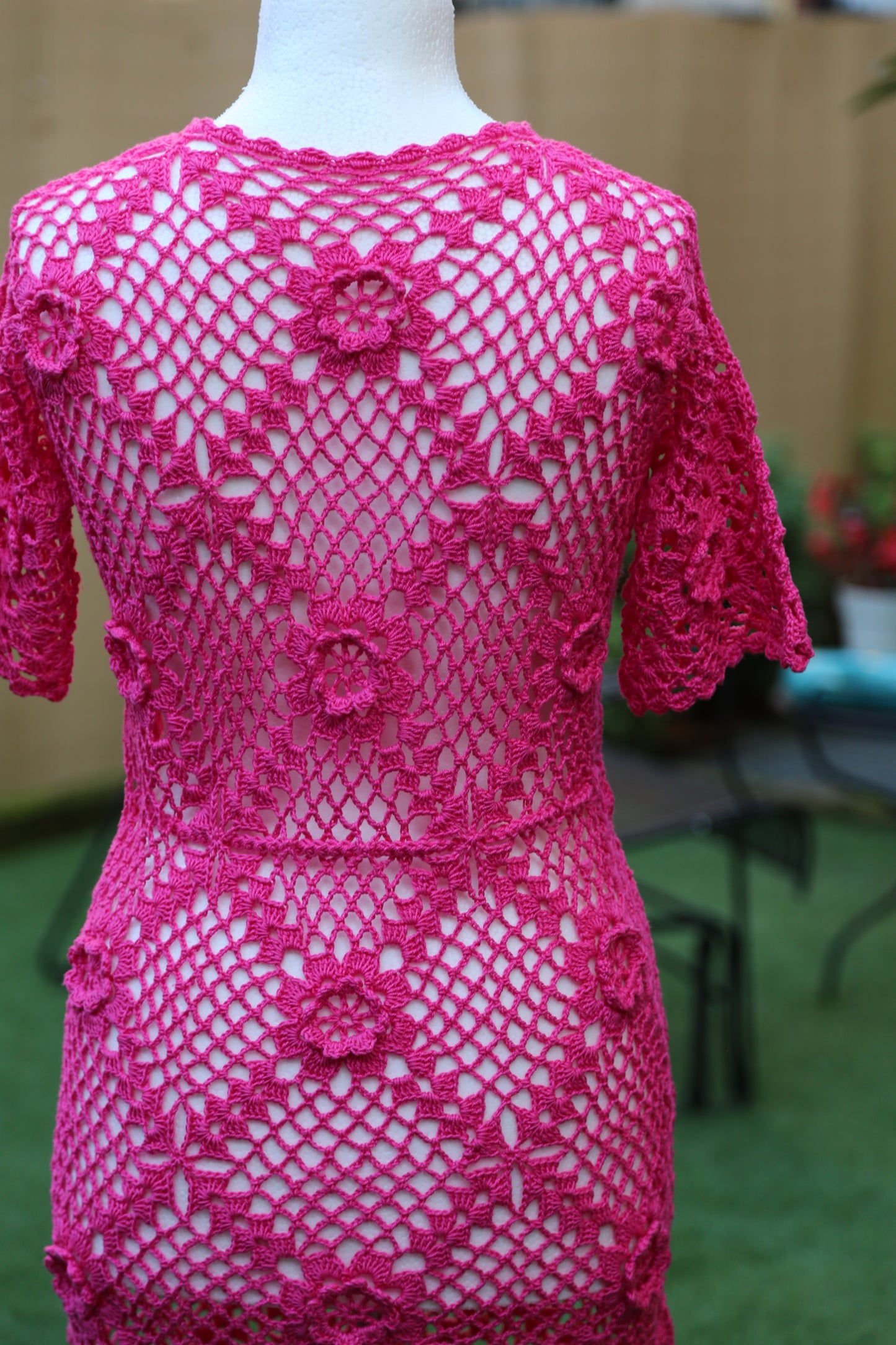 vestito da donna estivo completamente fatto a mano