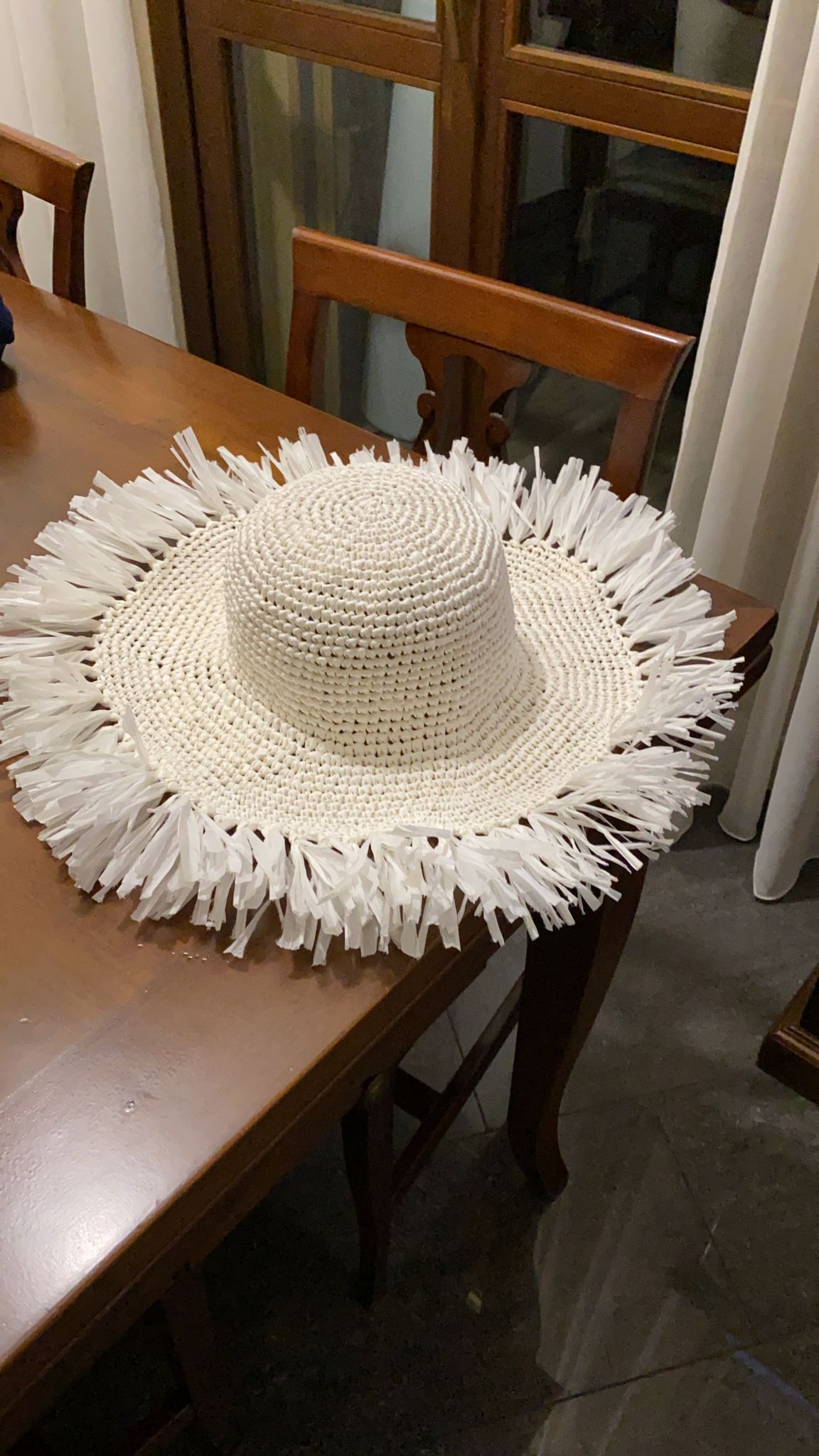 Cappello Orzowei  completamente fatto a mano
