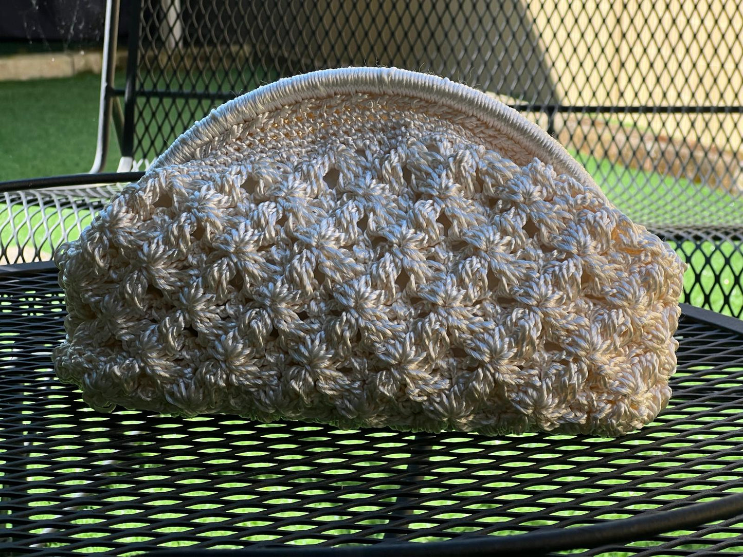 Pochette Paris completamente realizzata a mano